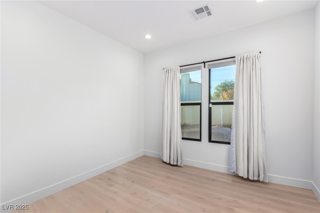 5725 El Royale Court Property Photo 48