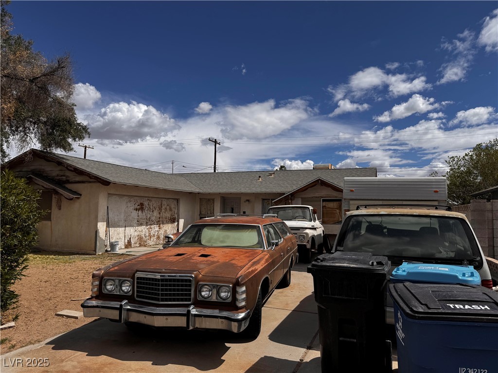 212 Hinkle Street Property Photo 1