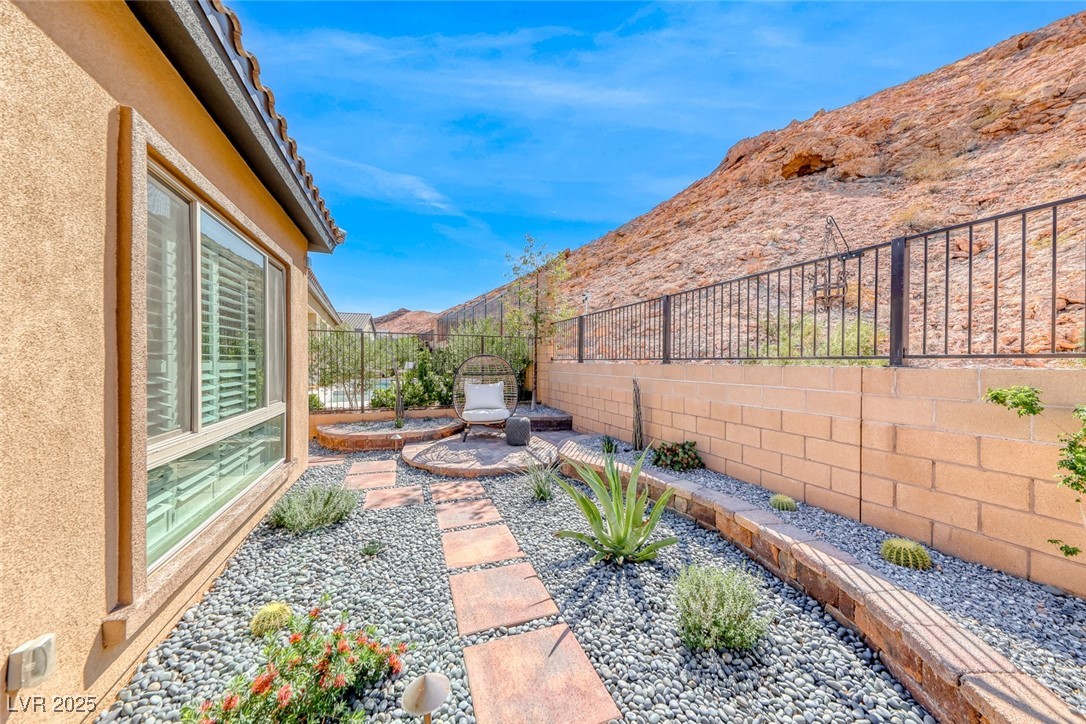 125 Mirage View Drive Property Photo 48