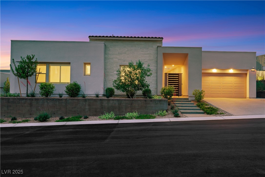 11895 Skyline Arch Court Property Photo