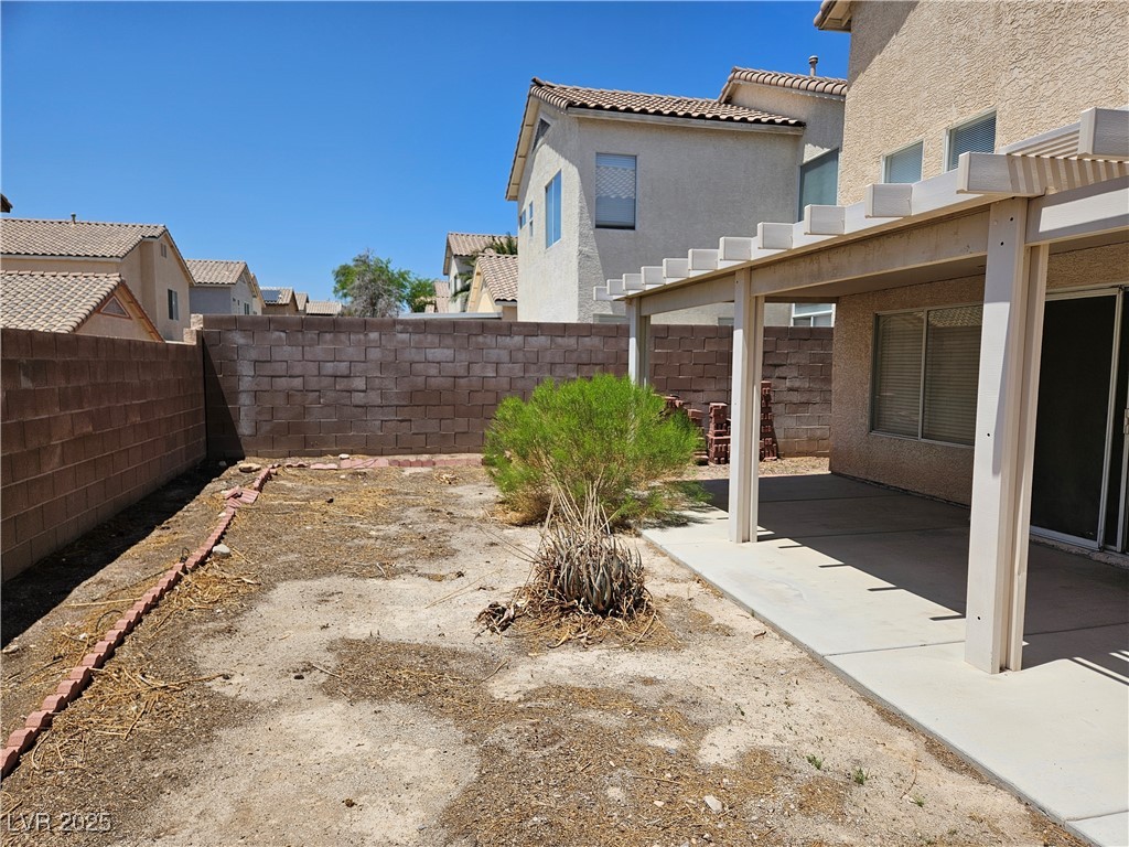 7849 Blue Brook Drive Property Photo 6