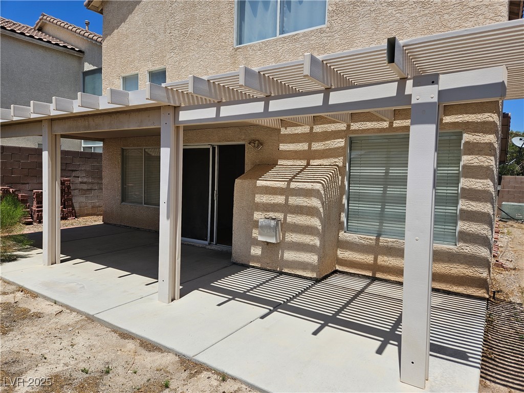 7849 Blue Brook Drive Property Photo 7