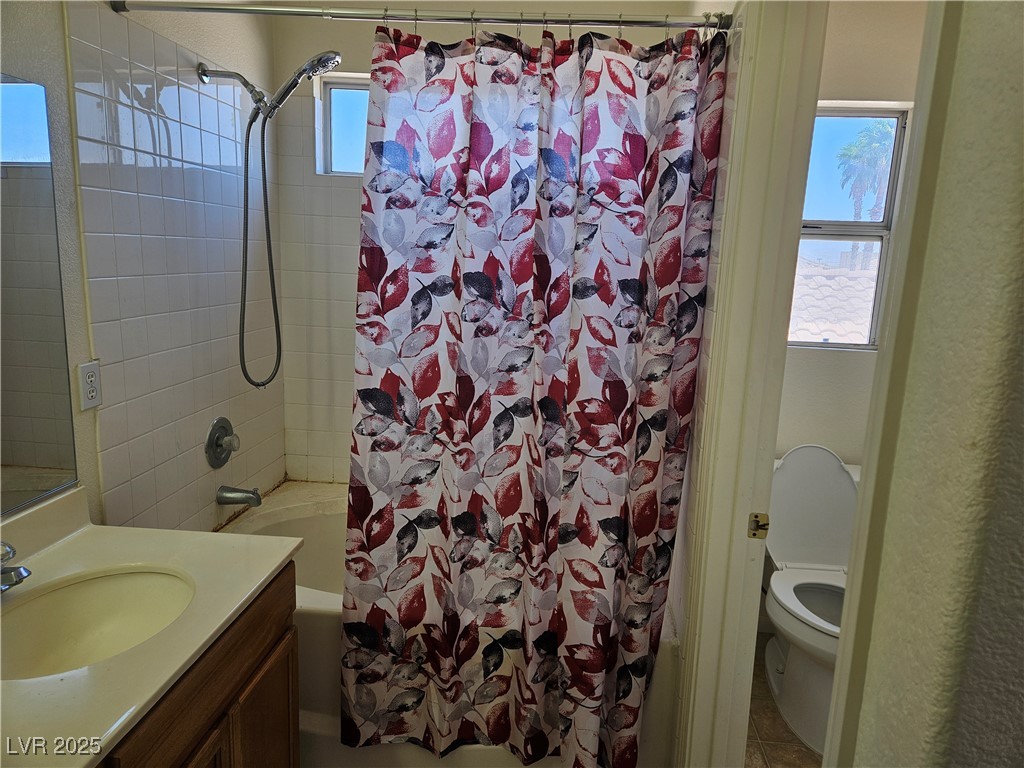 7849 Blue Brook Drive Property Photo 13