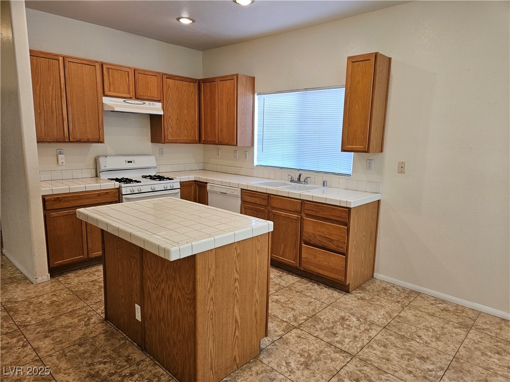 7849 Blue Brook Drive Property Photo 22