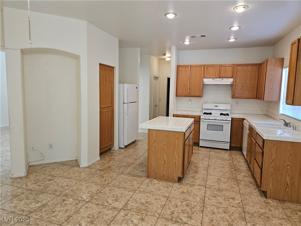 7849 Blue Brook Drive Property Photo 24