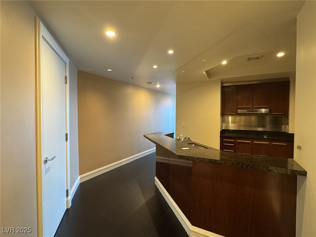 2700 South Las Vegas Boulevard 908 Property Photo
