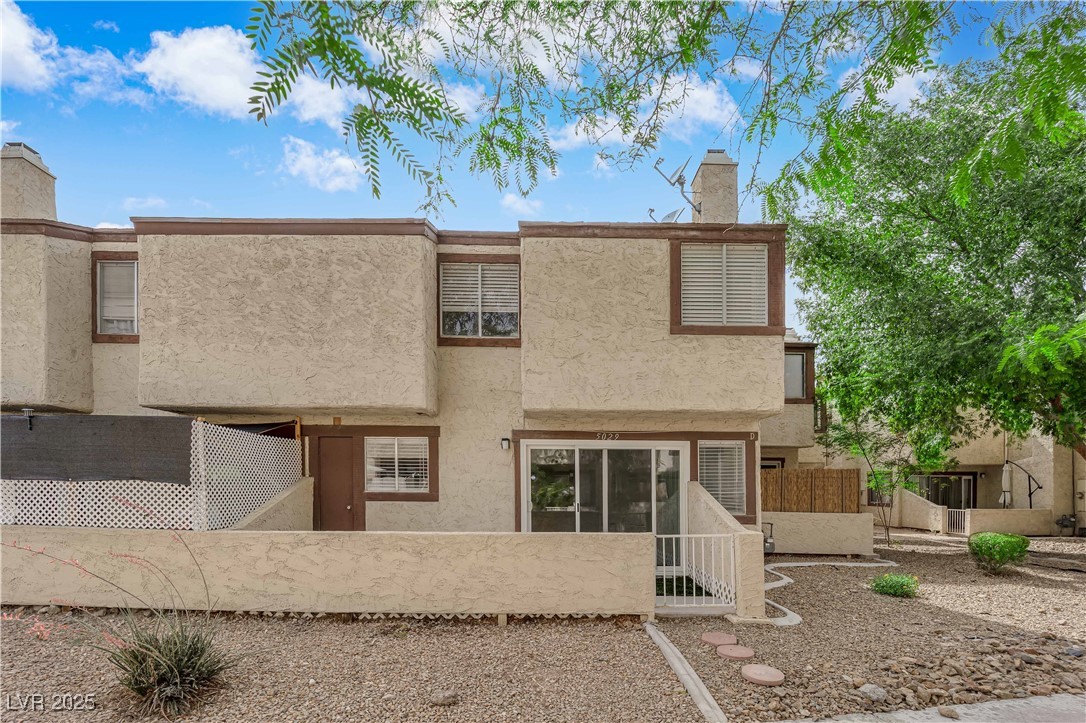 5029 Spencer Street D Property Photo