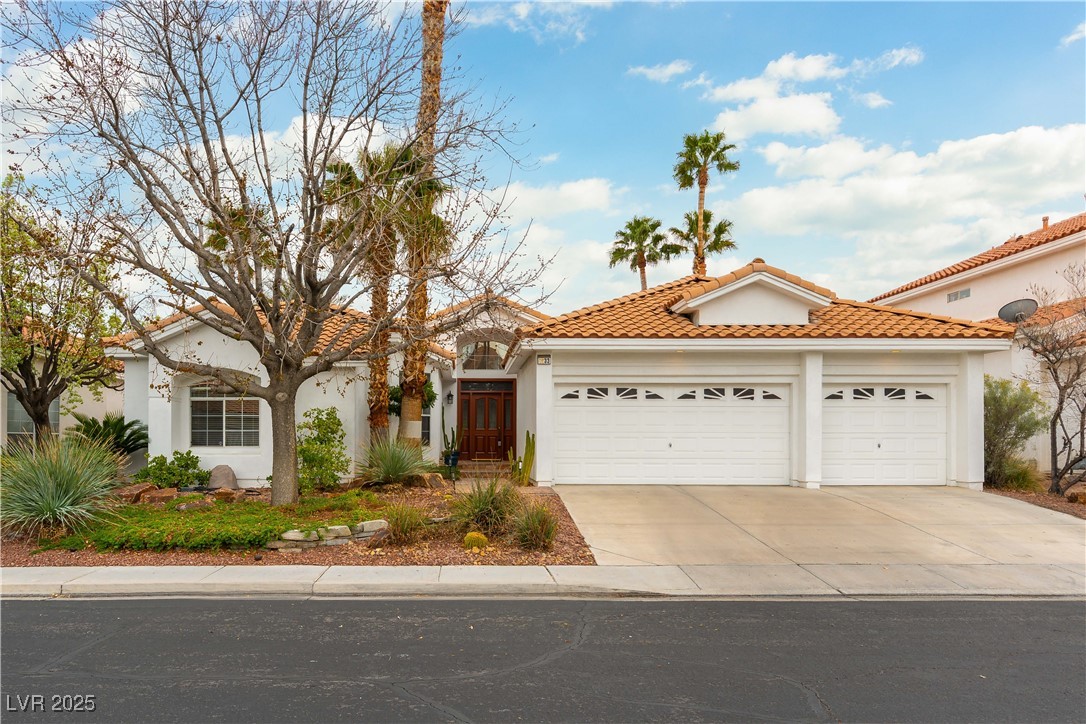 1933 Davina Street Property Photo