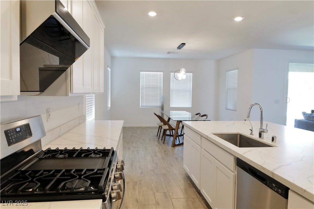 6250 Lamont Hills Avenue Property Photo 6
