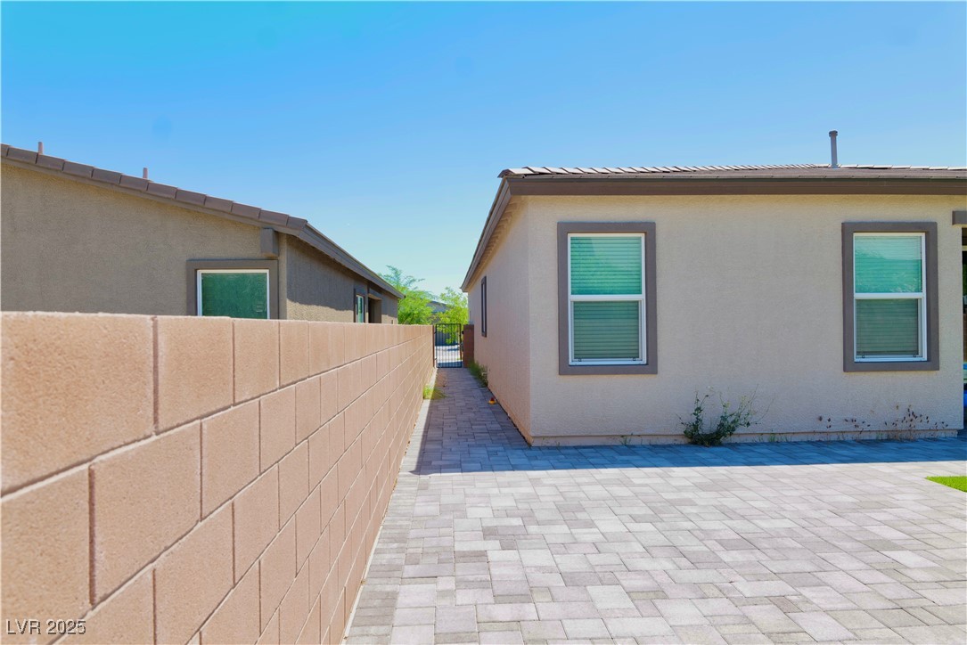 6250 Lamont Hills Avenue Property Photo 23