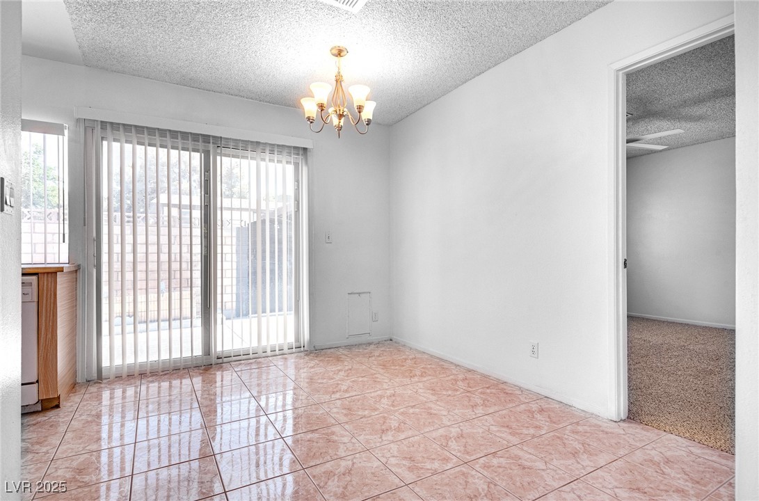6211 Meadow Brook Lane Property Photo 4