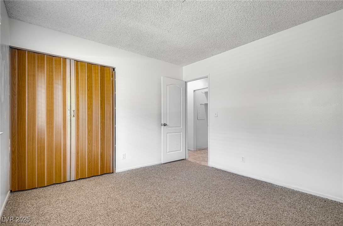 6211 Meadow Brook Lane Property Photo 12
