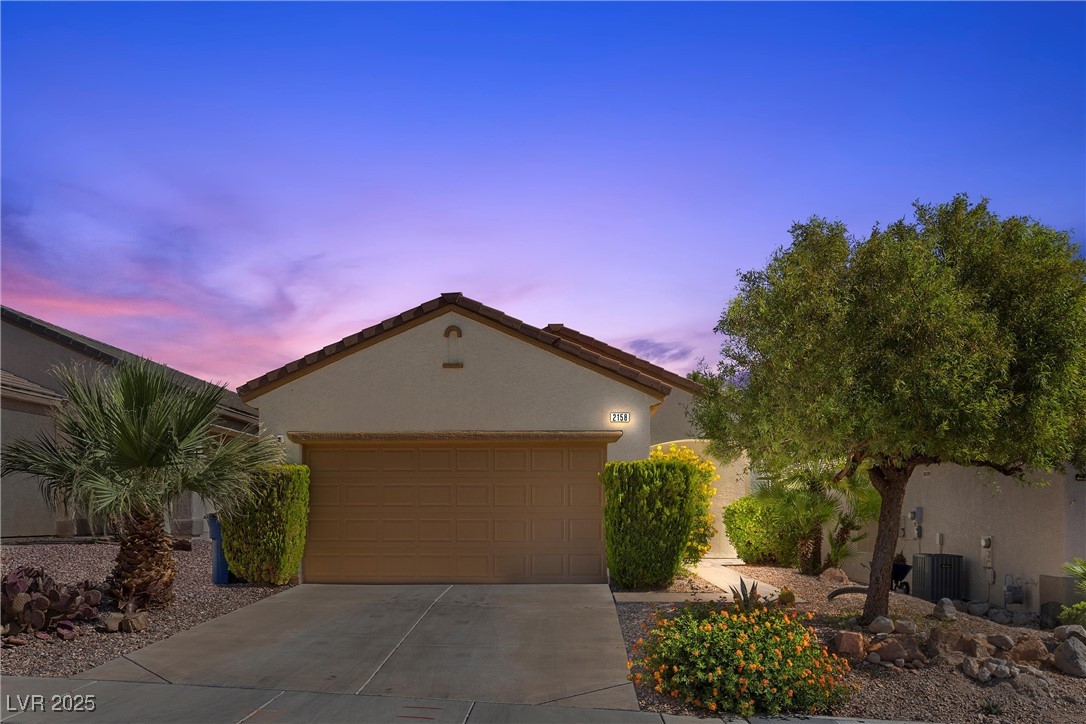 2158 Indigo Creek Avenue Property Photo 1