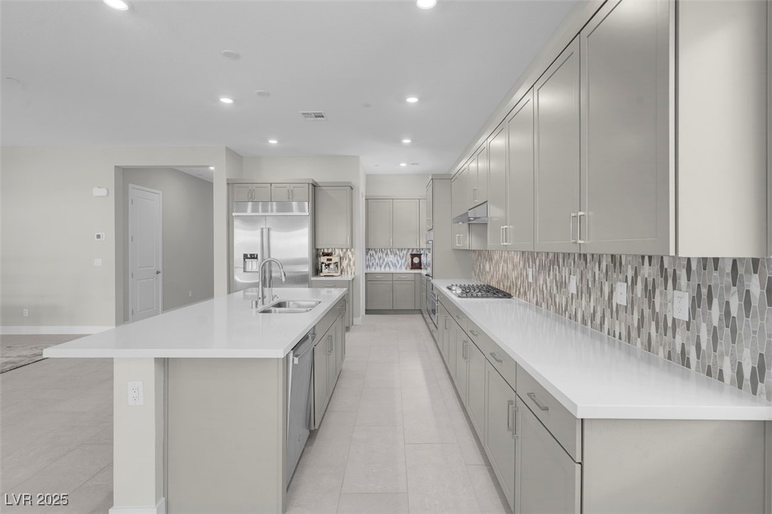 313 Forsyth Park Street Property Photo 11