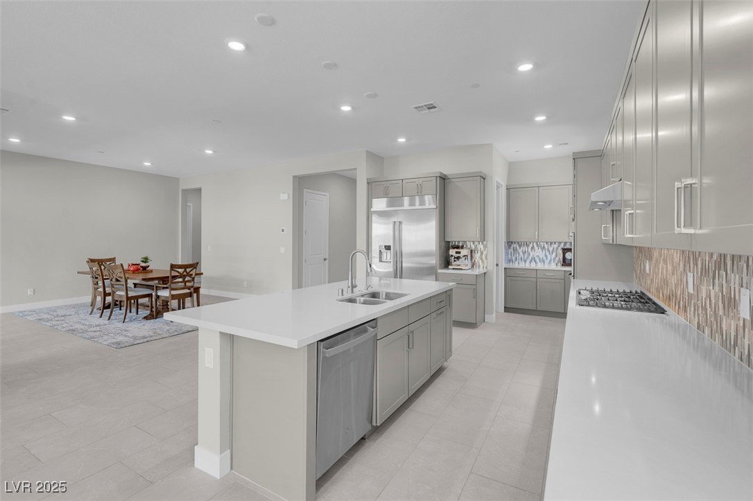 313 Forsyth Park Street Property Photo 12