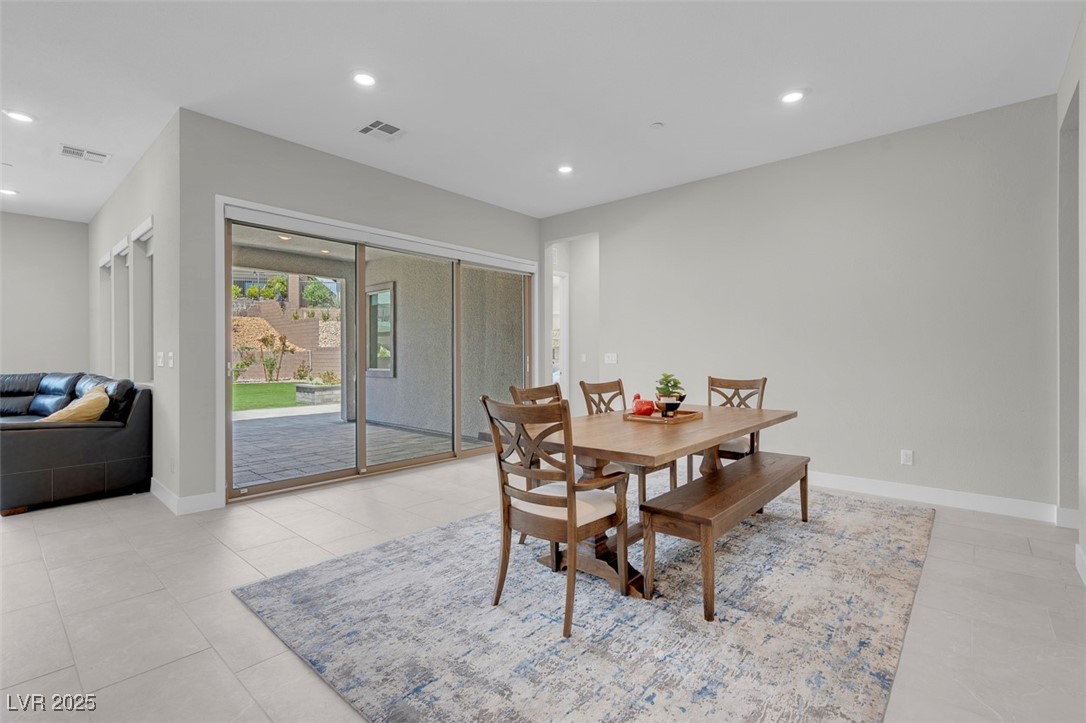 313 Forsyth Park Street Property Photo 24