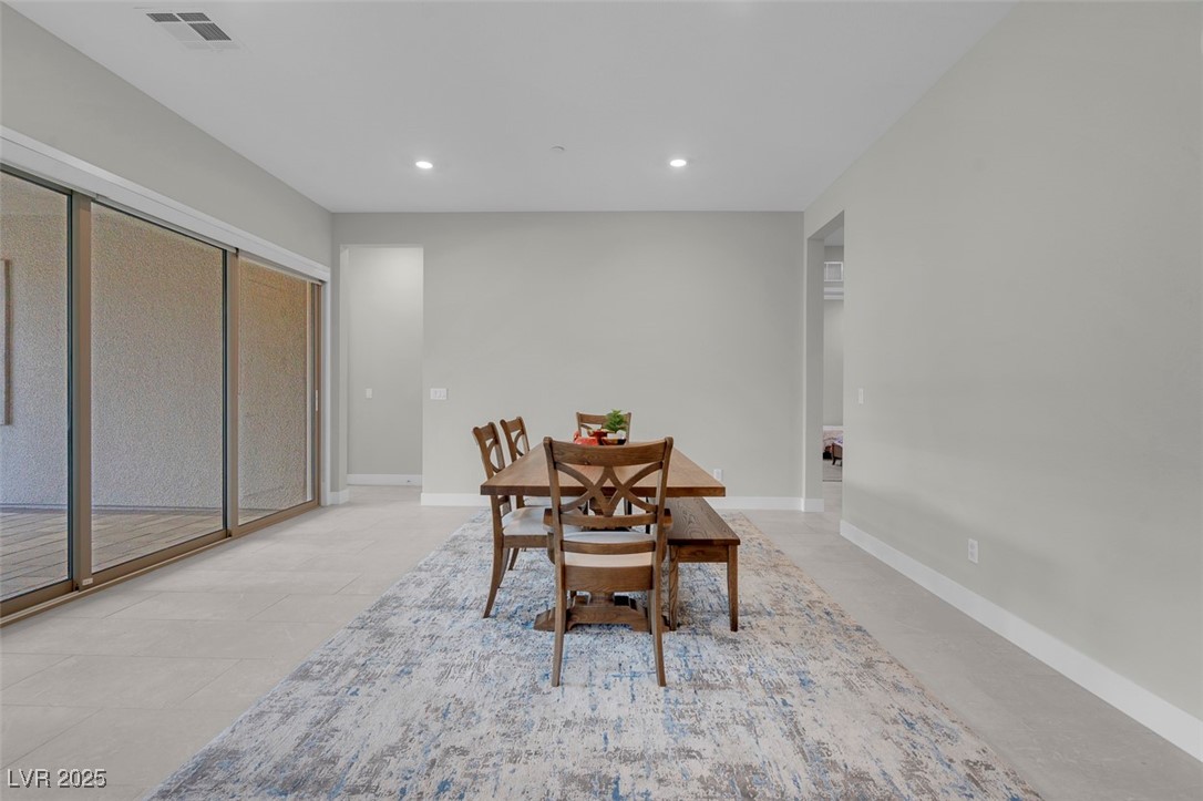 313 Forsyth Park Street Property Photo 25