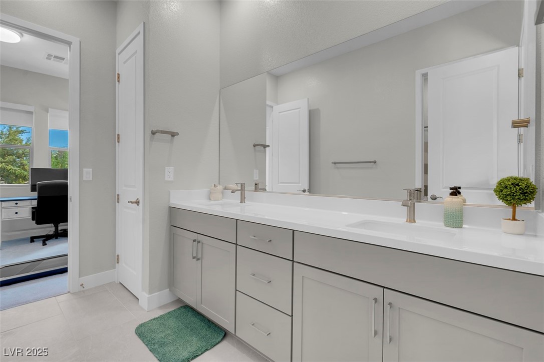 313 Forsyth Park Street Property Photo 40