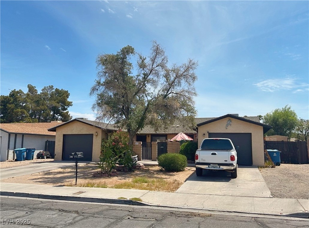 1569 Hialeah Drive Property Photo