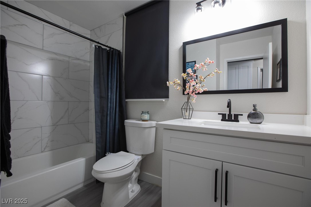 9013 Cypress Point Way Property Photo 12