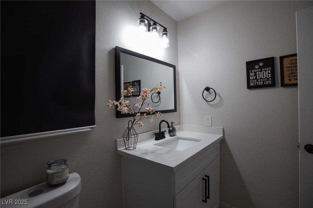 9013 Cypress Point Way Property Photo 16