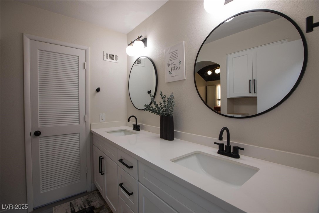 9013 Cypress Point Way Property Photo 21