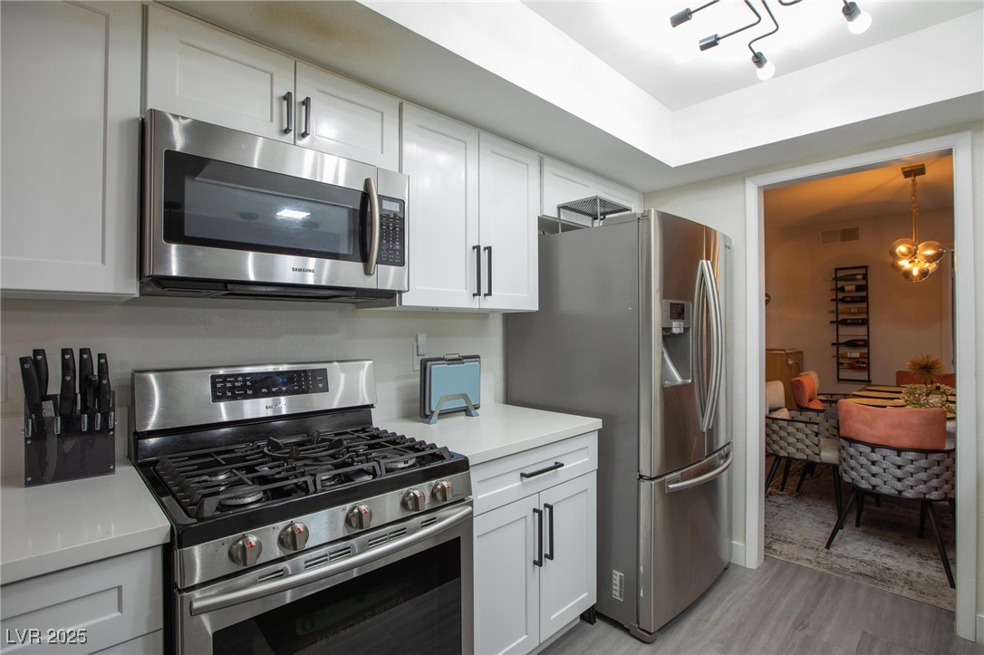 9013 Cypress Point Way Property Photo 27
