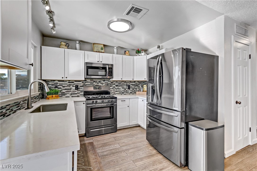 4474 Dawley Court Property Photo 13