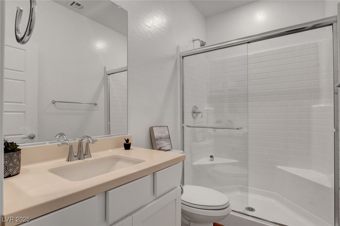 40 Strada Moscato Property Photo 21