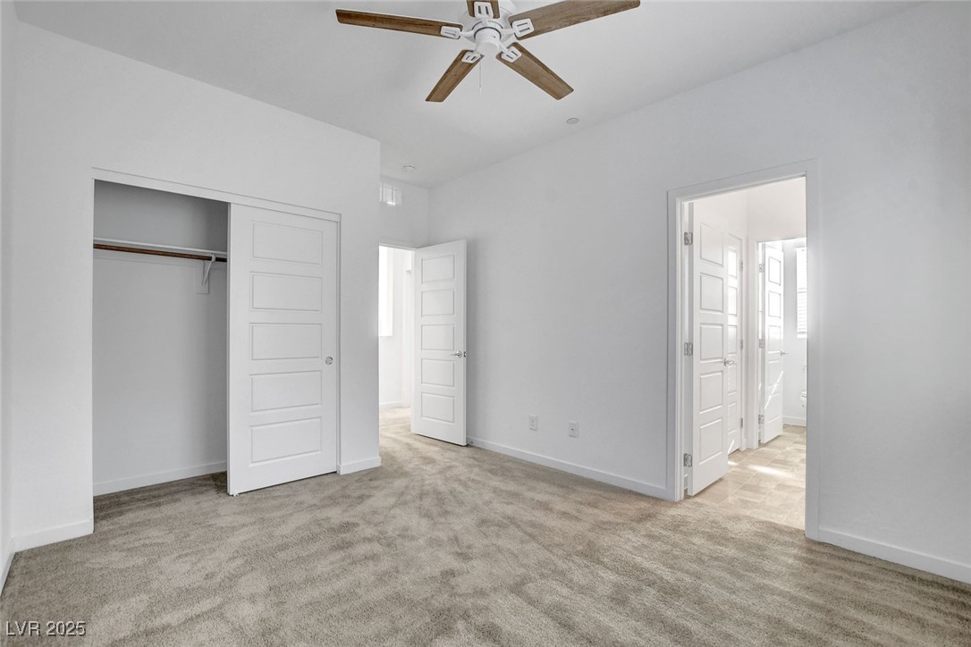 40 Strada Moscato Property Photo 43