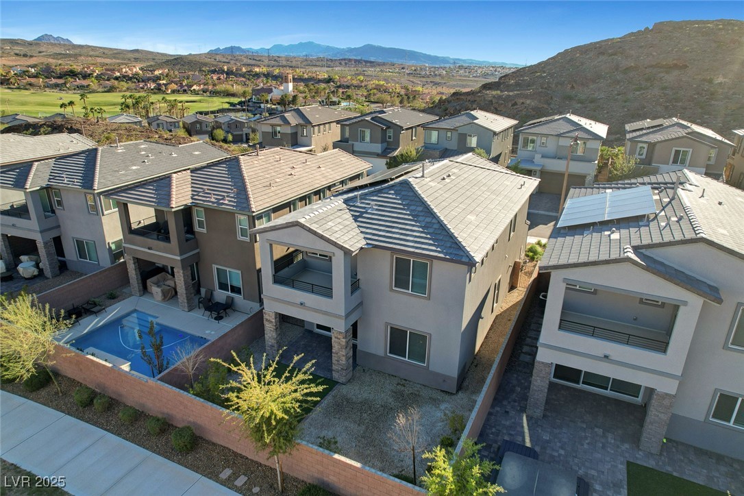 40 Strada Moscato Property Photo 57