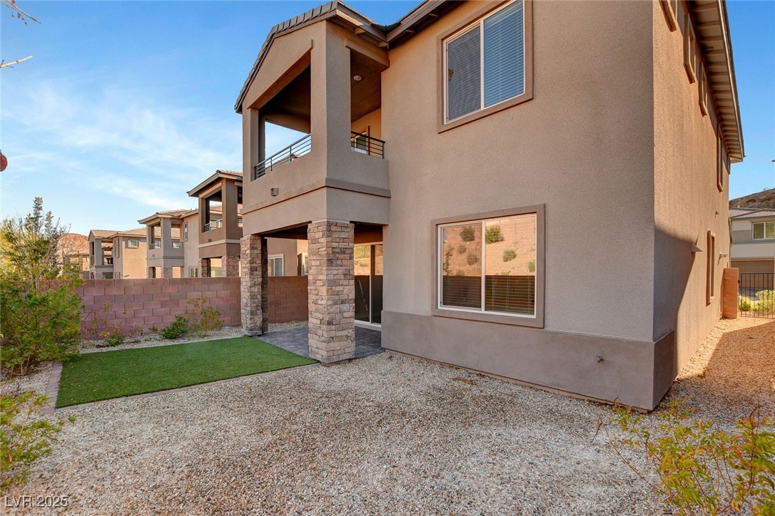 40 Strada Moscato Property Photo 63