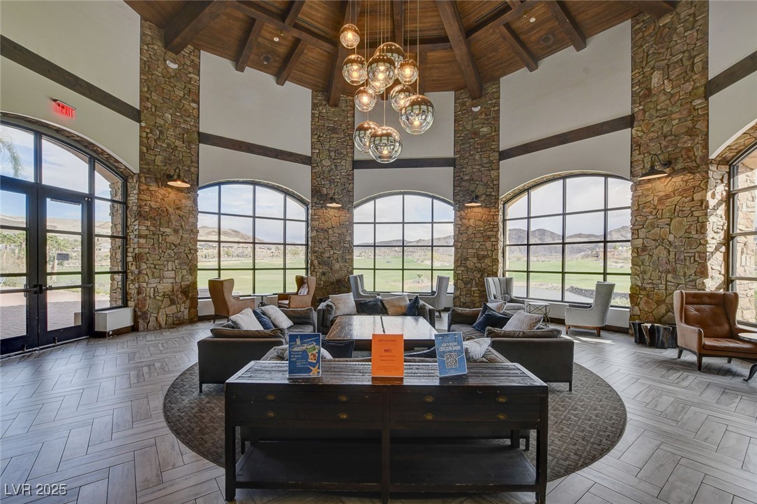 40 Strada Moscato Property Photo 72