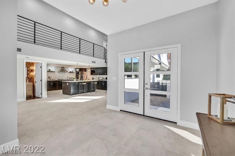 778 Vegas Valley Drive Property Photo 9
