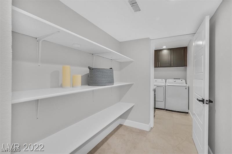 778 Vegas Valley Drive Property Photo 16