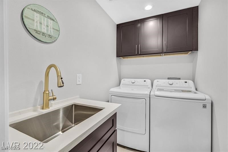 778 Vegas Valley Drive Property Photo 39