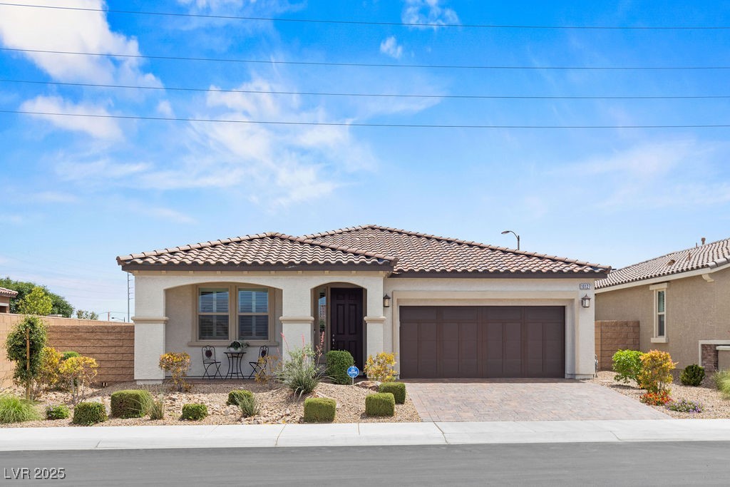 10127 Knotty Skye Avenue Property Photo 1