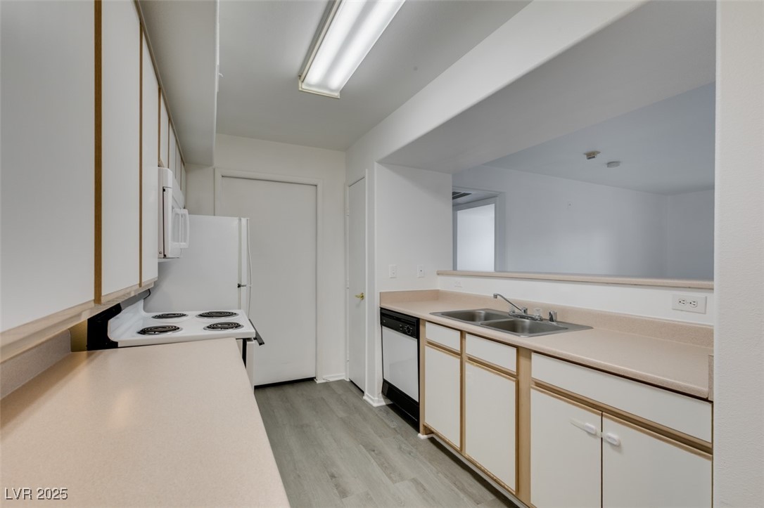 2300 East Silverado Ranch Boulevard 1070 Property Photo 30