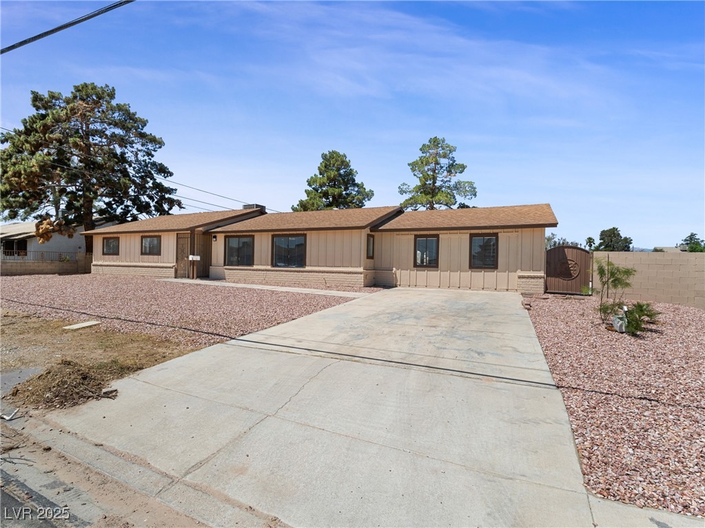 2375 Marion Street Property Photo