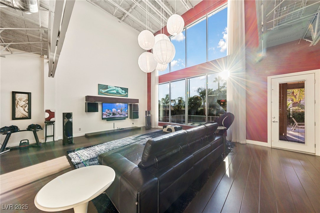 5691 Deer Creek Falls Court Property Photo 8