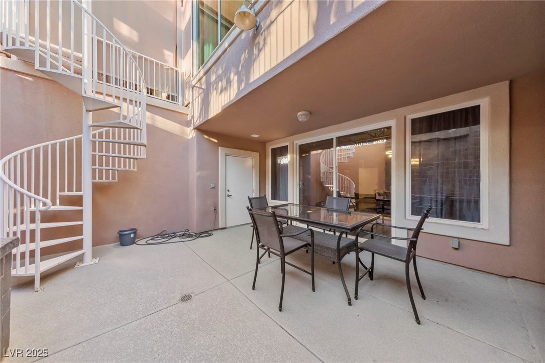 5691 Deer Creek Falls Court Property Photo 22