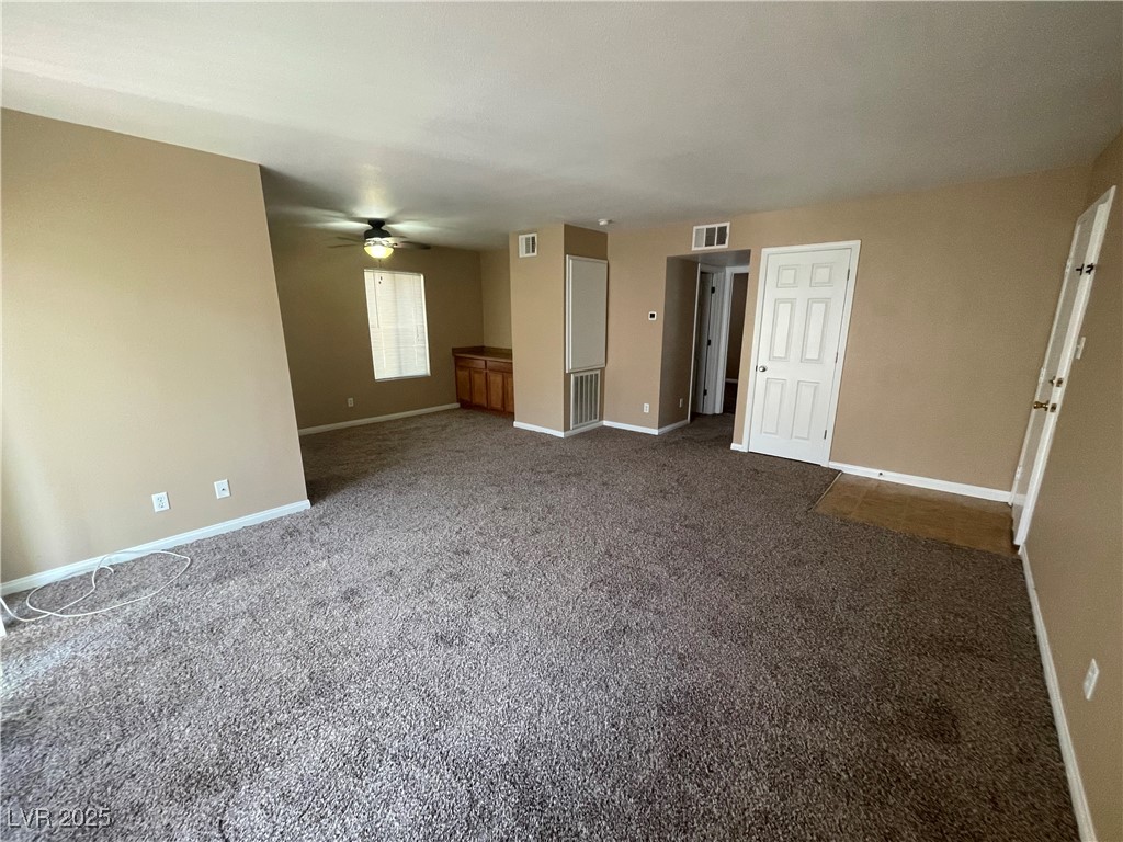 870 B 703 Property Photo