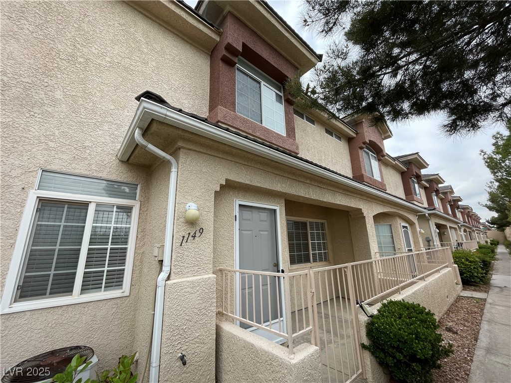 1149 Nevada Sky Street Property Photo