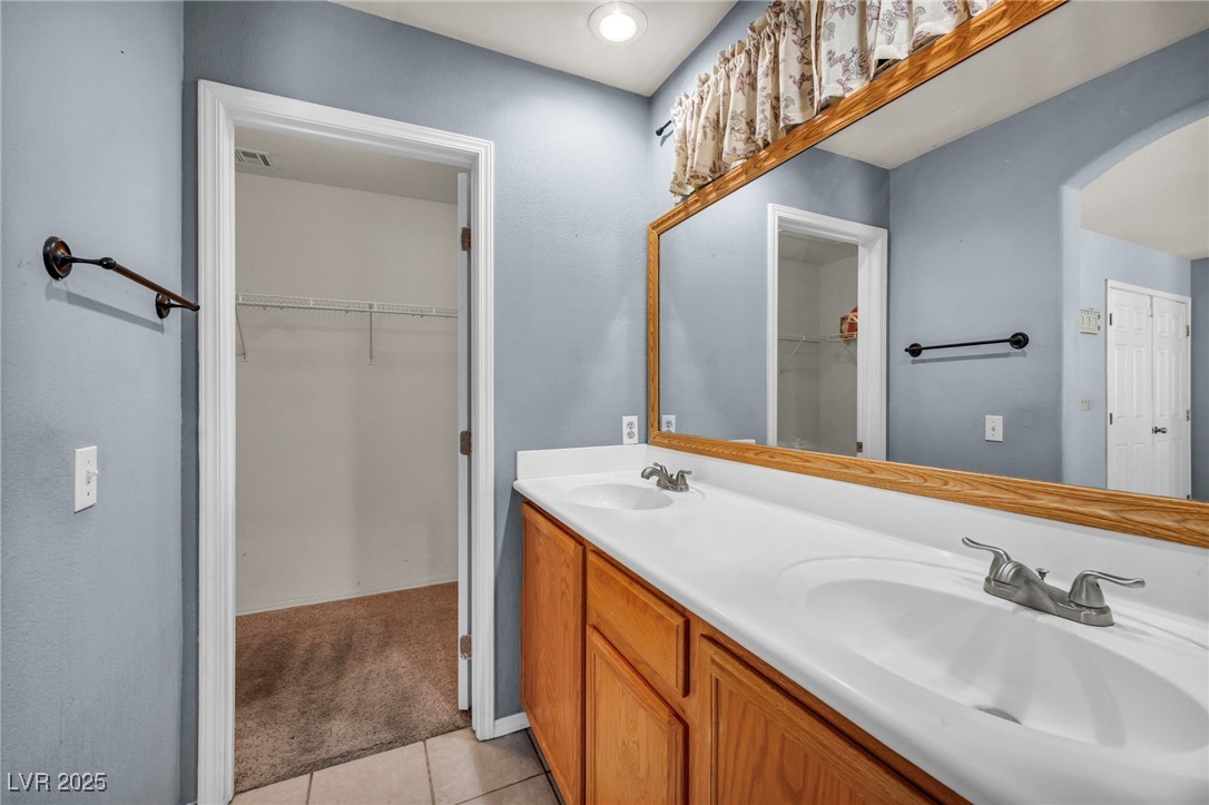 9165 Starling Wing Place Property Photo 17