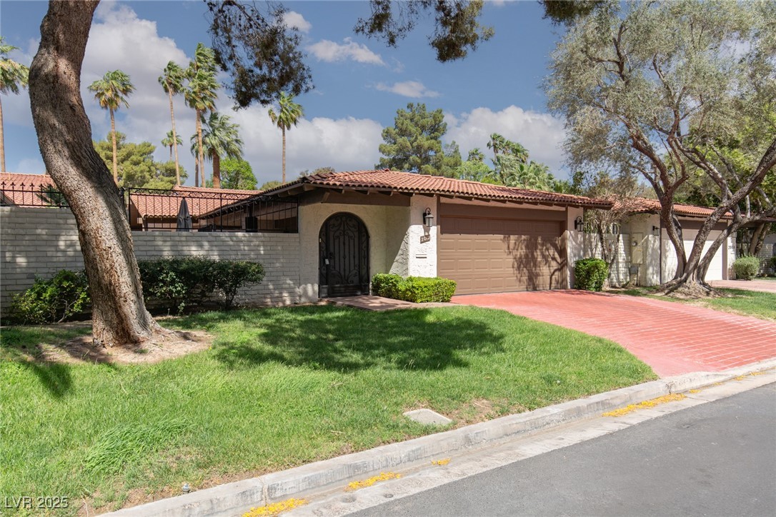 2012 Calle De Espana Property Photo