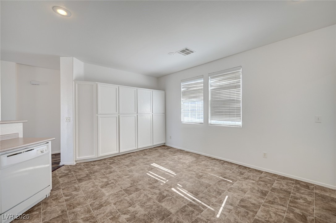 5622 Sage Pines Drive Property Photo 12