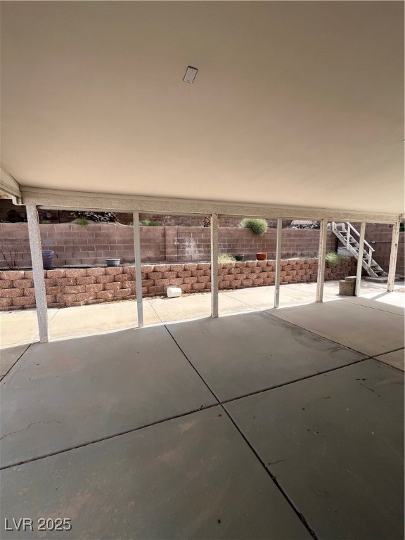 128 Appian Way Property Photo 12