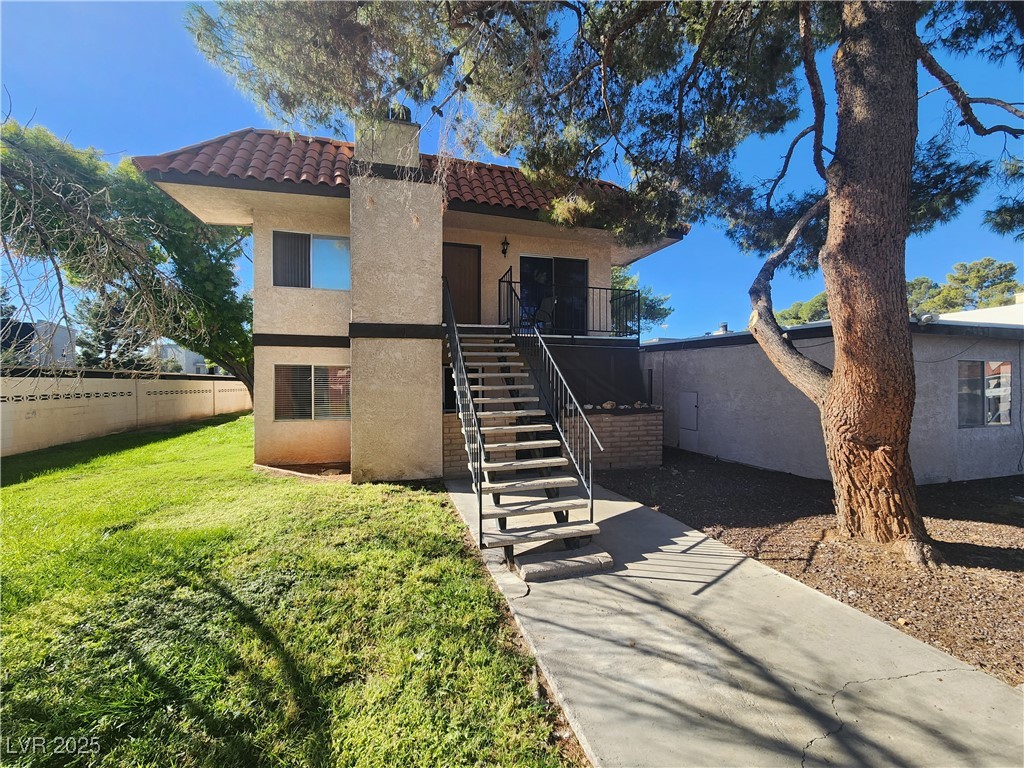 2772 Eldora Circle D Property Photo