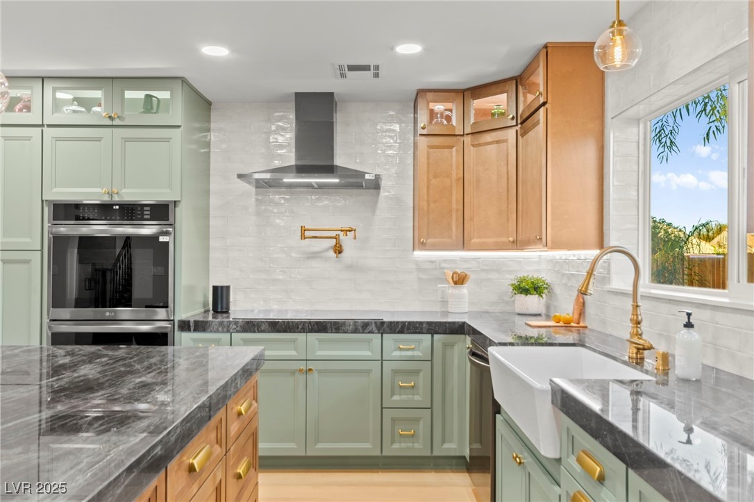 6920 Bradley Road Property Photo