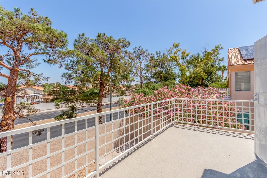 3030 Cooper Creek Drive Property Photo 34